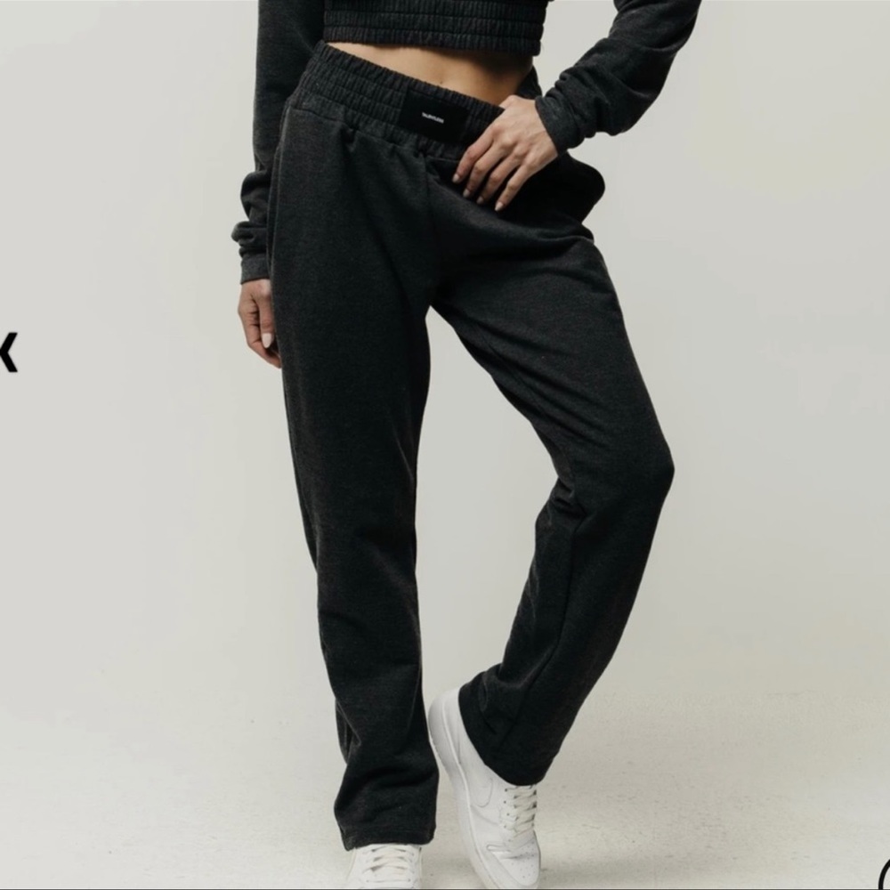 Talentless Women’s Boxing Pants - Charcoal Heather